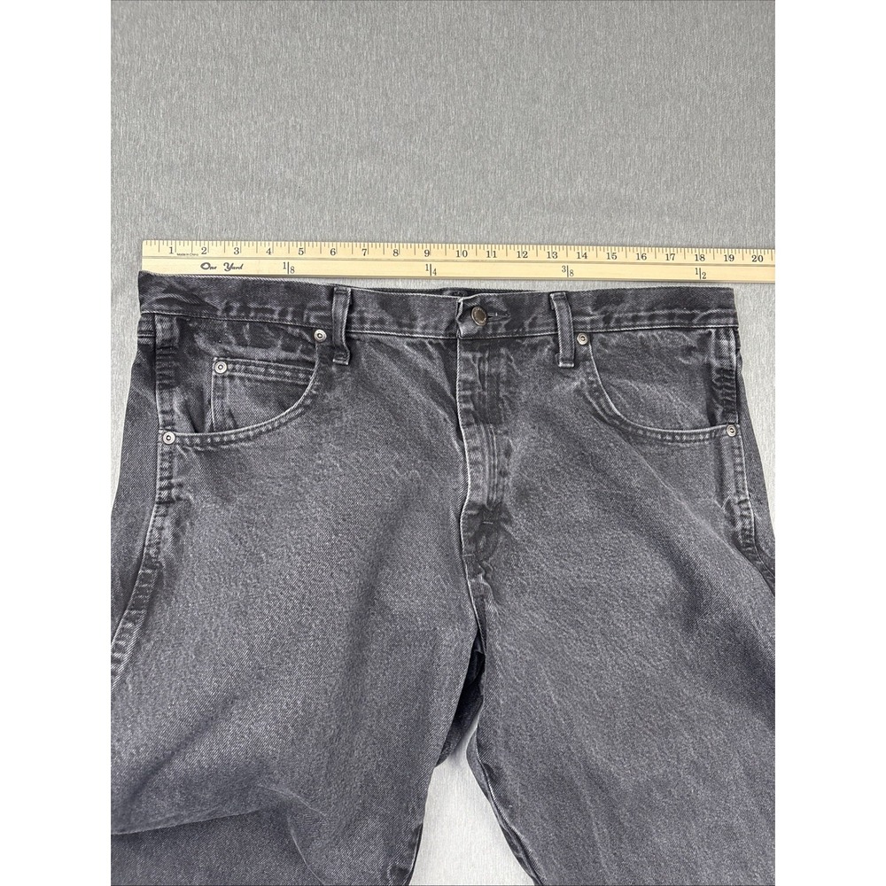 Wrangler Rugged Wear Straight Leg Black Denim Jeans Pants Mens Size 38x30 - Picture 15 of 16